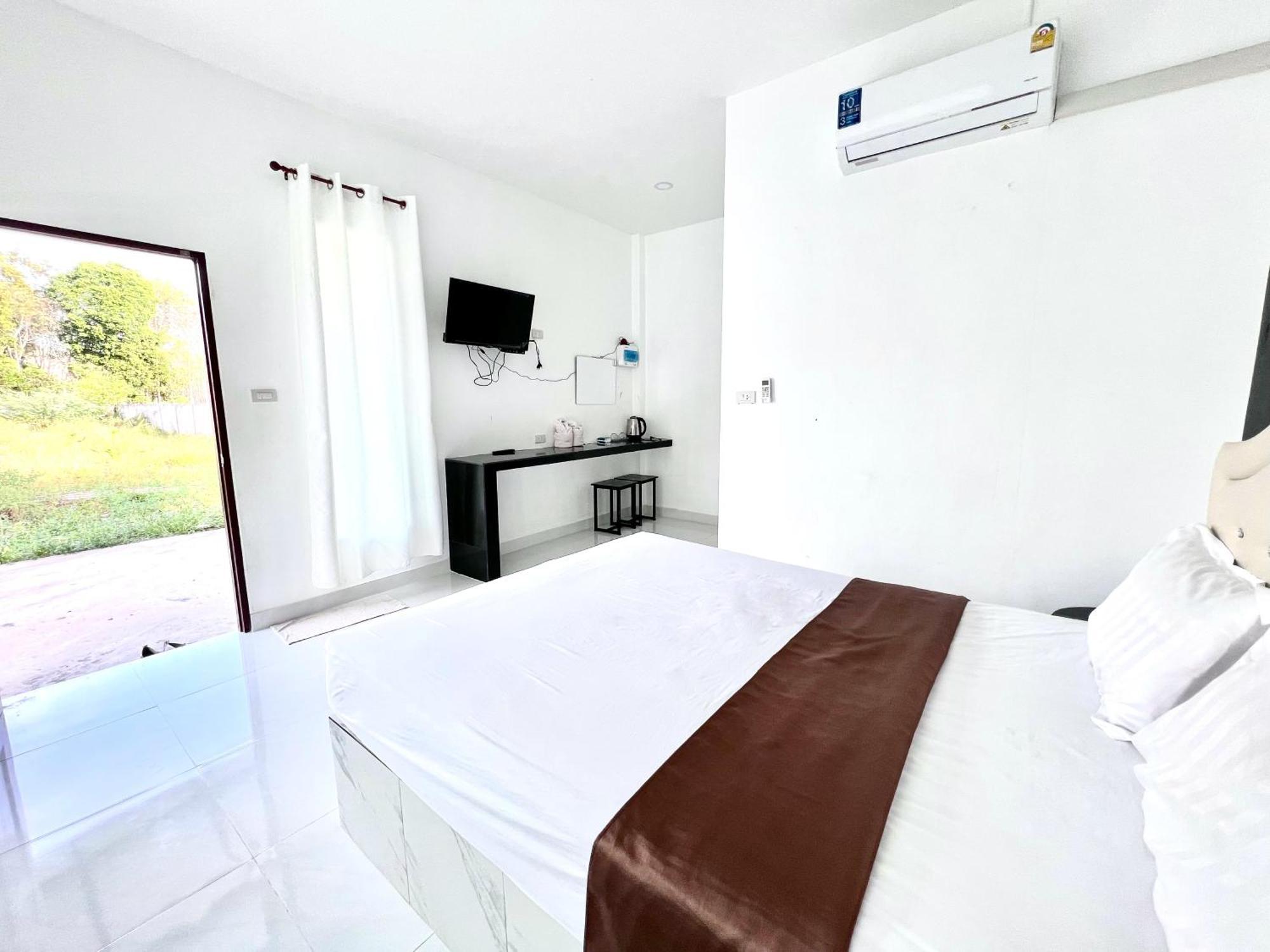 Rim Suan Resort Satun Bagian luar foto